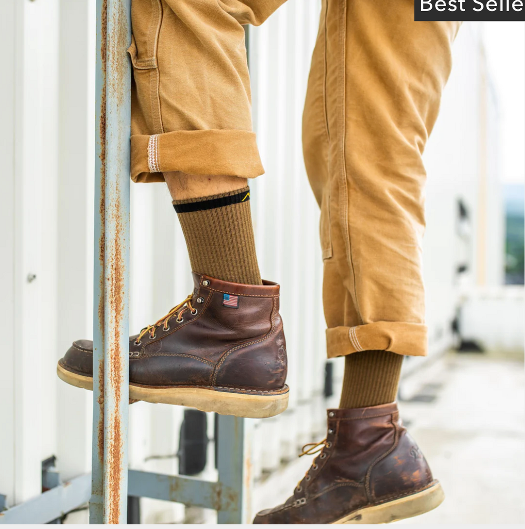 (取寄) ダーンタフバーモント メンズ フレッド タトル ミクロ クルー クッション Darn Tough Vermont men Fred Tuttle Micro Crew Cushion Timber Darn Tough - Fred Tuttle - Micro Crew Cushioned Midweight Work Sock